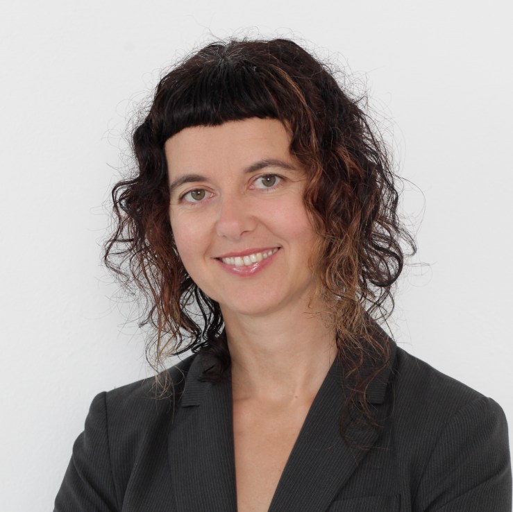 andrea_8989 1500x1500 by Helen White